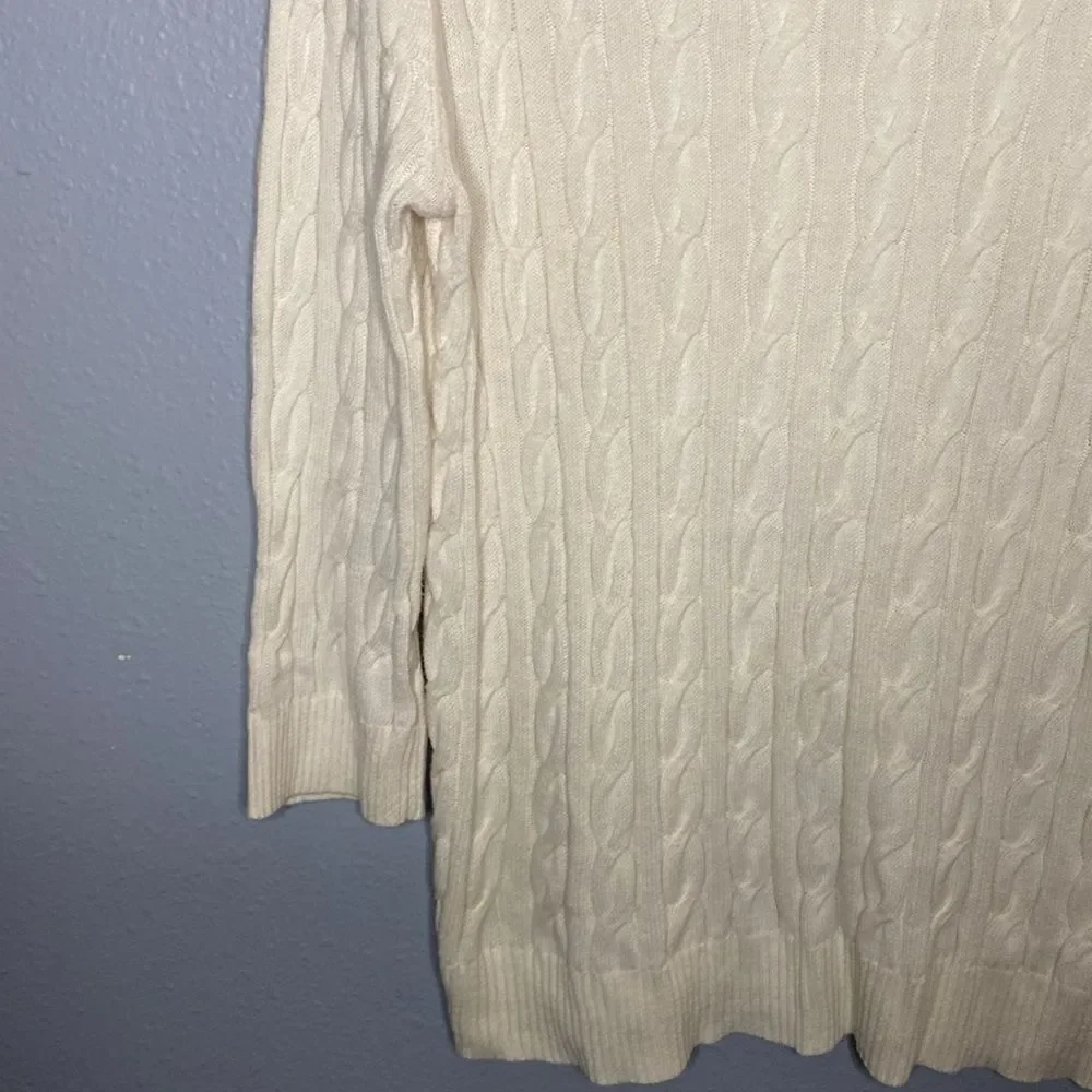 Loft Off White Crew Neck Cable Knit Sweater Size Large